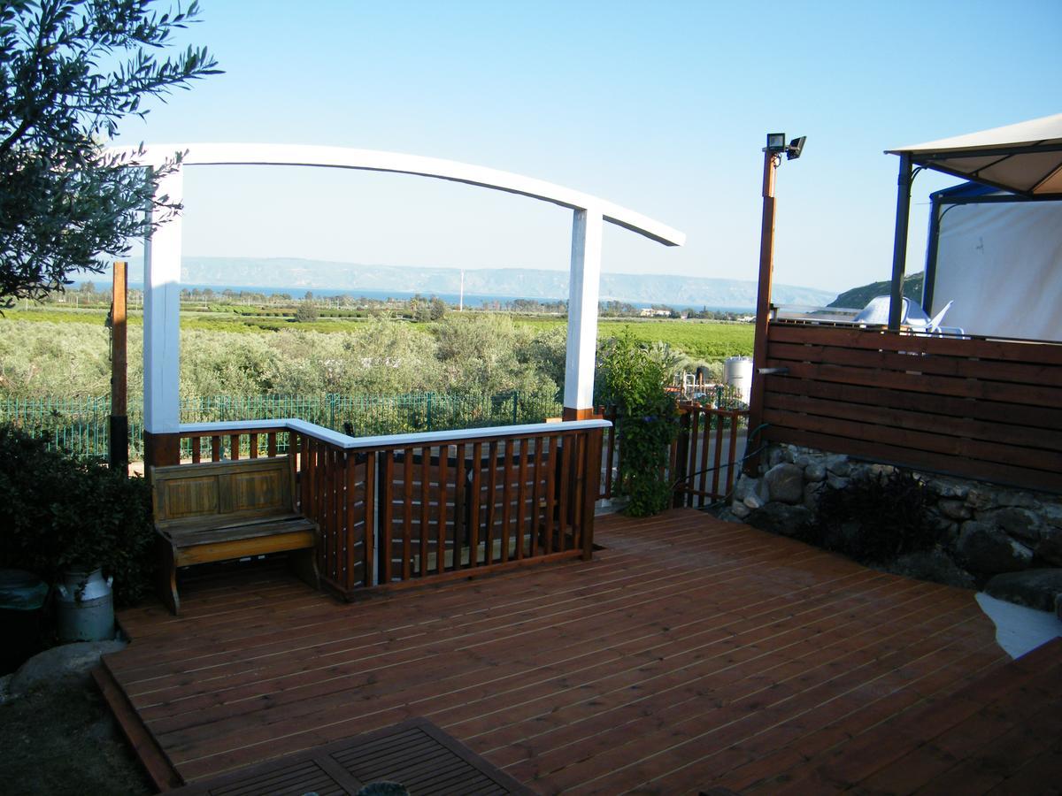 The Lake House Migdal Exterior foto